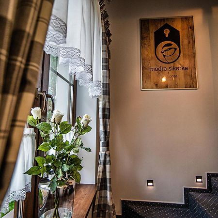 Modra Sikorka Villa Smardzewice Exteriör bild