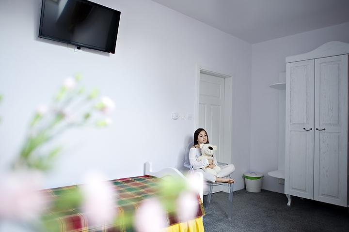 Modra Sikorka Villa Smardzewice Rum bild